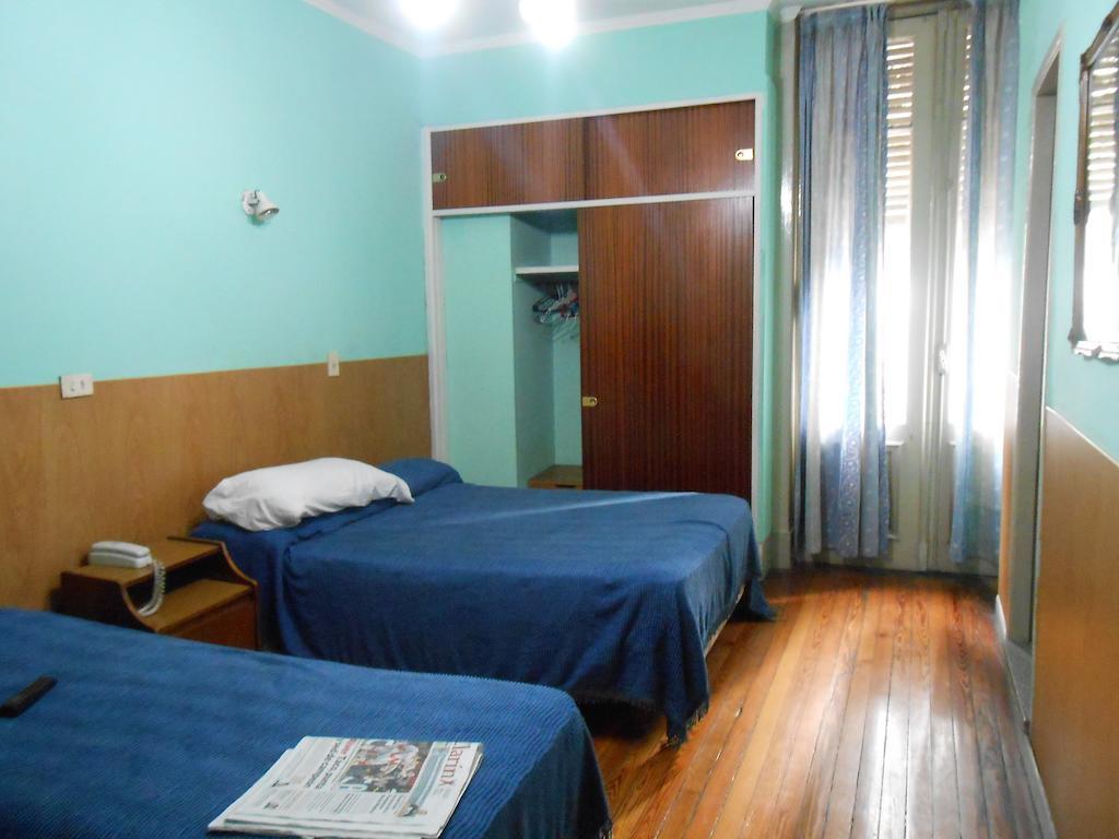 Hotel San Martin Buenos Aires Room photo